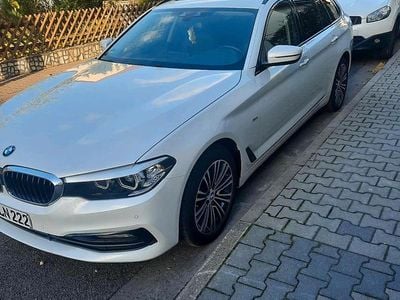 Weiß Gebraucht 2018 BMW 520 Kombi | 15.999 € (Guter Preis)