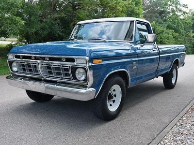 Gebraucht Ford F250 201 PS (147 kW) 1973 Blau Pickup
