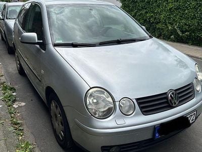 Gebraucht VW Polo 101 PS (74 kW) 2003 Silber Limousine