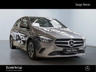 Gebraucht Mercedes B200 150 PS (110 kW) 2022 Grau Van / Kleinbus