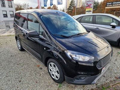 gebraucht Ford Transit Courier Trend, Winterpaket