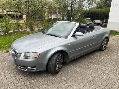 Occasion Audi A4 Cabriolet S-Line 163 ch (119 kW) 2006 Argent Cabriolet