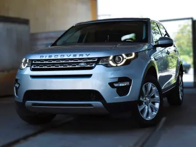 Gebraucht Land Rover Discovery Sport HSE Luxury 150 PS (110 kW) 2015 Silber SUV