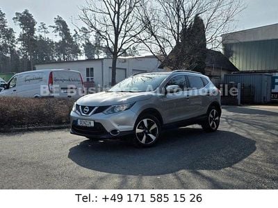 Gebraucht Nissan Qashqai 360º 163 PS (119 kW) 2015 Silber SUV