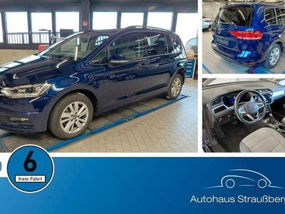 Gebraucht VW Touran Comfortline 150 PS (110 kW) 2024 Blaukeine angabe Van / Kleinbus