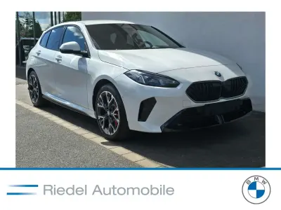 Neu BMW 114 M Sport 170 PS (125 kW) 2026 Alpinweiß uni Kleinwagen