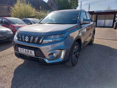 Second-hand Suzuki Vitara Comfort+ 102 CP (75 kW) 2023 Gri SUV