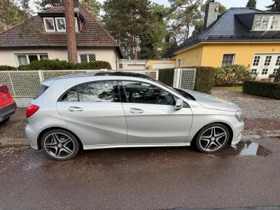 Second-hand Mercedes A200 AMG line 156 CP (114 kW) 2013 Argintiu Hatchback