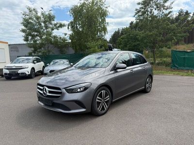 Mercedes B200
