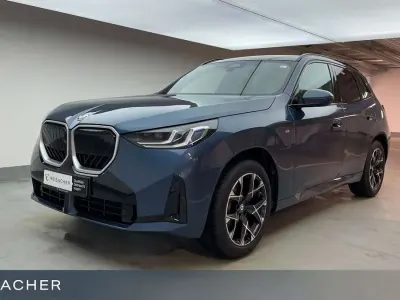 Gebraucht BMW X3 M Sport 299 PS (219 kW) 2025 Arctic race blue metallic SUV