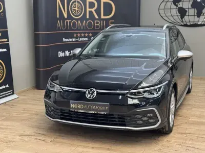 Gebraucht VW Golf Alltrack 200 PS (147 kW) 2022 Deep black perleffek (metallic) Kombi