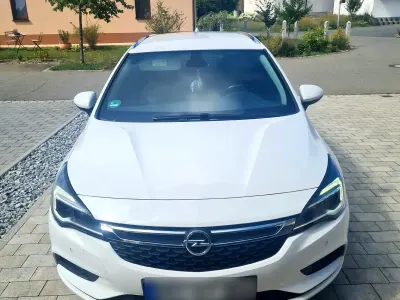Gebraucht Opel Astra Innovation 136 PS (100 kW) 2017 Weiß Kombi