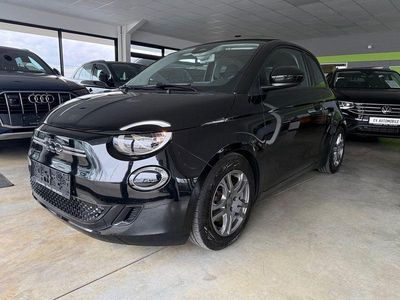 Gebraucht Fiat 500e Passion 86 kW (118 PS) 2021 Schwarz Cabrio