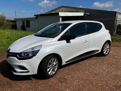Gebraucht Renault Clio IV Intens 90 PS (66 kW) 2019 Weiß Kleinwagen