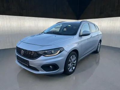 Gebraucht Fiat Tipo 120 PS (88 kW) 2019 Grau Kombi