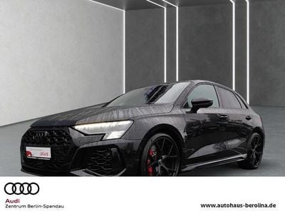 Gebraucht Audi RS3 Sportback Ambiente 400 PS (294 kW) 2024 Mythosschwarz metallic Kleinwagen
