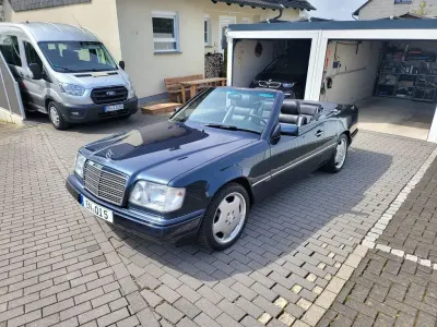 Brugt Mercedes E200 Avantgarde 136 HK (100 kW) 1997 Blå Coupe