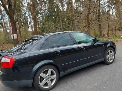 Second-hand Audi A4 Design 180 CP (132 kW) 2002 Negru Berlinǎ