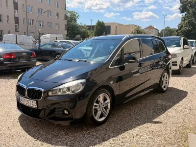 Gebraucht BMW 218 Gran Tourer M Sport 150 PS (110 kW) 2015 Schwarz Van / Kleinbus