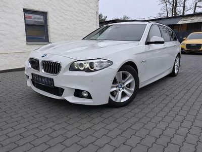 Gebraucht BMW 520 M Sport 184 PS (135 kW) 2015 Weiß Kombi