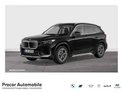 Neu BMW iX1 xLine 150 kW (204 PS) 2026 Schwarz SUV