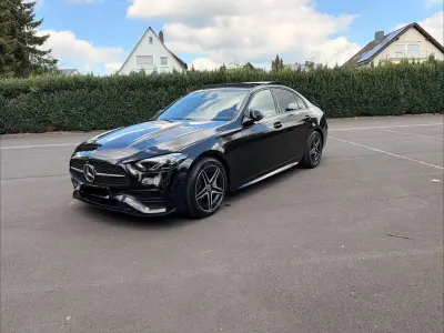 Używany Mercedes C200 AMG line 204 KM (150 kW) 2025 Czarny Sedan/Limuzyna