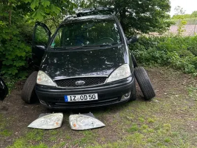 Używany Ford Galaxy 133 KM (97 kW) 2005 Czarny Minivan