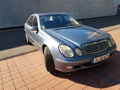 Mercedes E500