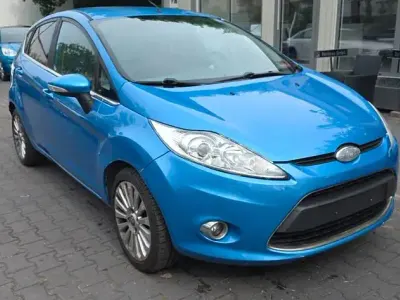 Gebraucht Ford Fiesta Ghia 68 PS (50 kW) 2009 Blau Limousine