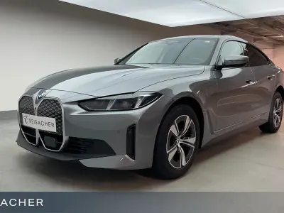 Nowe BMW i4 250 kW (340 KM) 2026 Szary Sedan/Limuzyna