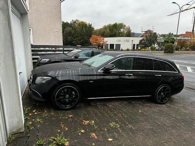 Schwarz Gebraucht 2019 Mercedes E300 Avantgarde Kombi | 24.300 € (Etwas zu teuer)