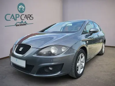 Usado Seat Leon Style 125 HP (91 kW) 2012 Prateado Sedan