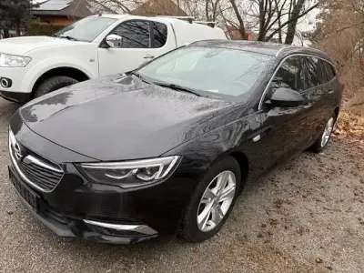 Gebraucht Opel Insignia Innovation 170 PS (125 kW) 2017 Schwarz Kombi