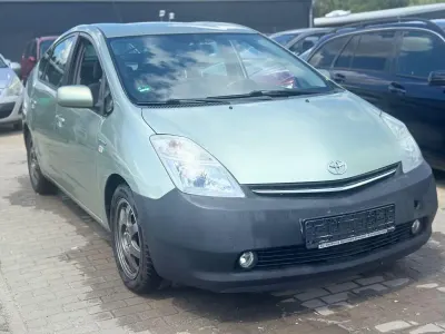 Gebraucht Toyota Prius Sol 77 PS (56 kW) 2007 Grün Kleinwagen