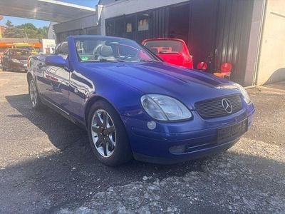 Usata Mercedes SLK200 136 CV (100 kW) 1999 Blu Cabrio