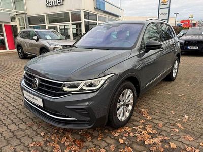 Gebraucht VW Tiguan United 150 PS (110 kW) 2021 Grau SUV