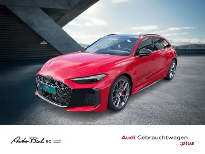 Gebraucht Audi RS5 Sport 639 PS (469 kW) 2026 Rot Kombi