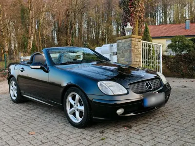 Gebraucht Mercedes SLK230 197 PS (144 kW) 2002 Schwarz Cabrio