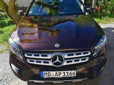 Usata Mercedes GLA250 Edition 211 CV (155 kW) 2018 Marrone SUV