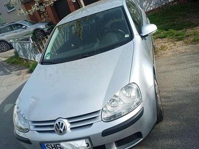 Usata VW Golf IV Trendline 90 CV (66 kW) 2006 Berlina