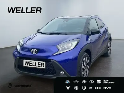 Second-hand Toyota Aygo X Team 72 CP (52 kW) 2024 Albastru SUV