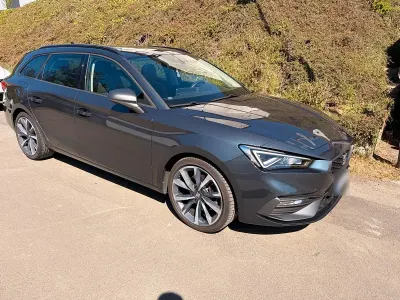 Usata Seat Leon FR 150 CV (110 kW) 2022 Grigio Station wagon