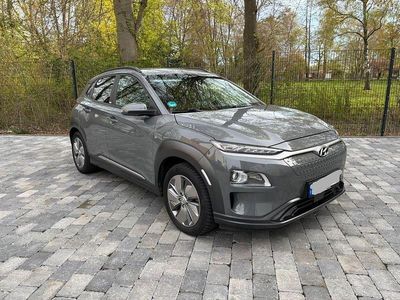 Gebraucht Hyundai Kona 100 kW (136 PS) 2021 Grau SUV