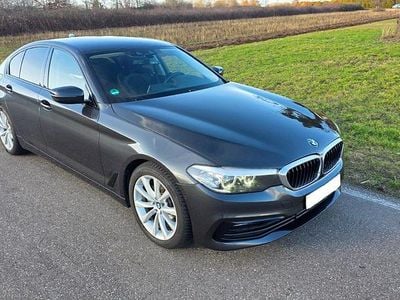 Gebraucht BMW 520 190 PS (139 kW) 2018 Grau Limousine