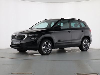 Gebraucht Skoda Karoq Tour 150 PS (110 kW) 2025 Schwarzmagic perleffekt SUV