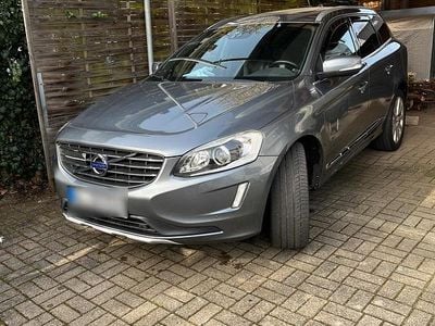 Gebraucht Volvo XC60 190 PS (139 kW) 2018 Grau SUV