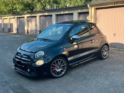 Używany Abarth 595 Turismo 163 KM (119 kW) 2016 Czarny Hatchback