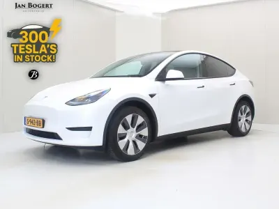 Gebraucht Tesla Model Y Standard Range 258 kW (351 PS) 2022 Weiß SUV
