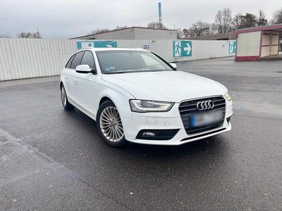 Gebraucht Audi A4 204 PS (150 kW) 2012 Weiß Kombi