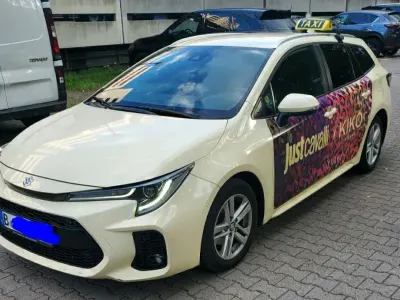 Gebraucht Suzuki Swace 140 PS (102 kW) 2023 Beige Kombi